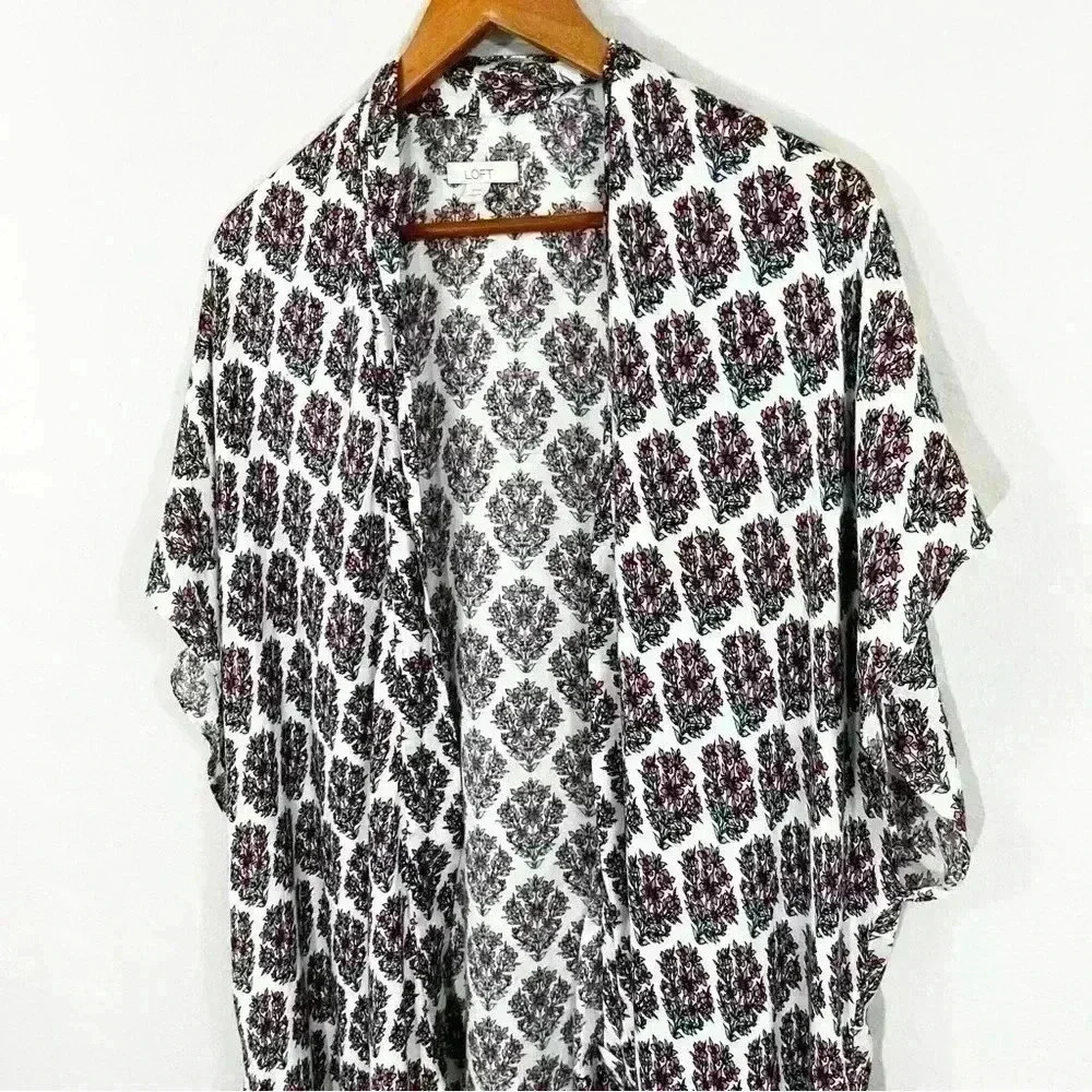 Loft white floral open wrap - Picture 3 of 5